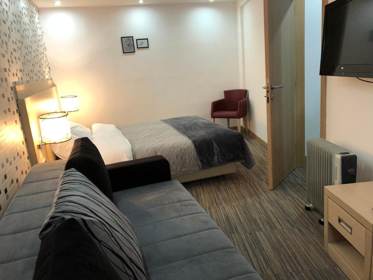 Apartmani Air コパオニク エクステリア 写真